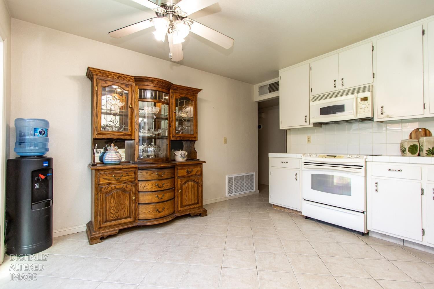 2050 Joett Drive