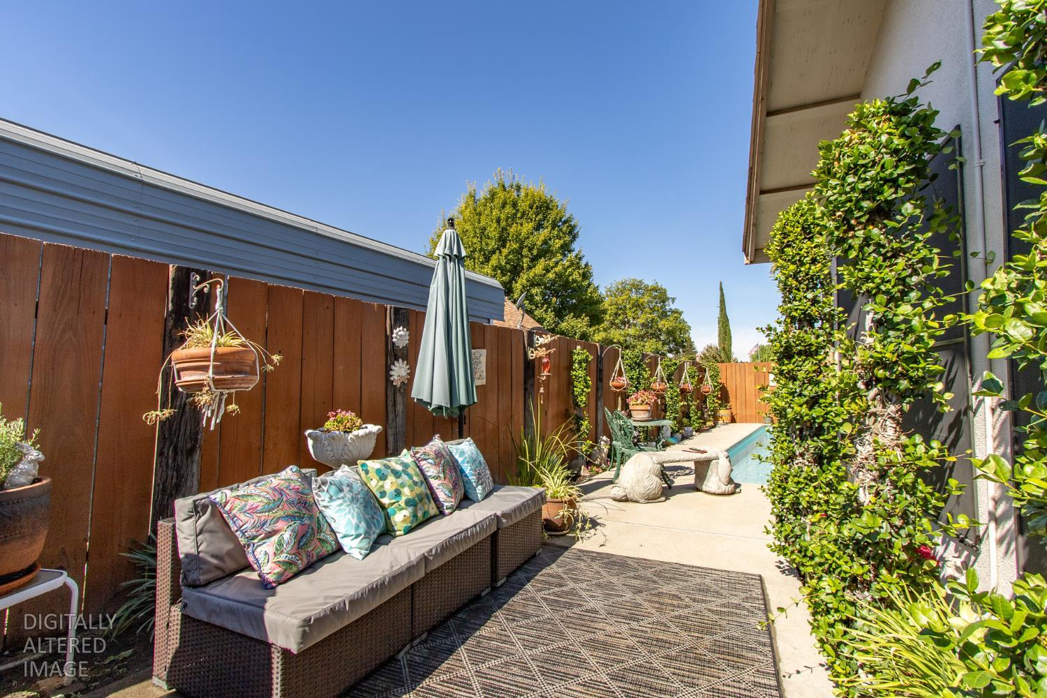 2050 Joett Drive