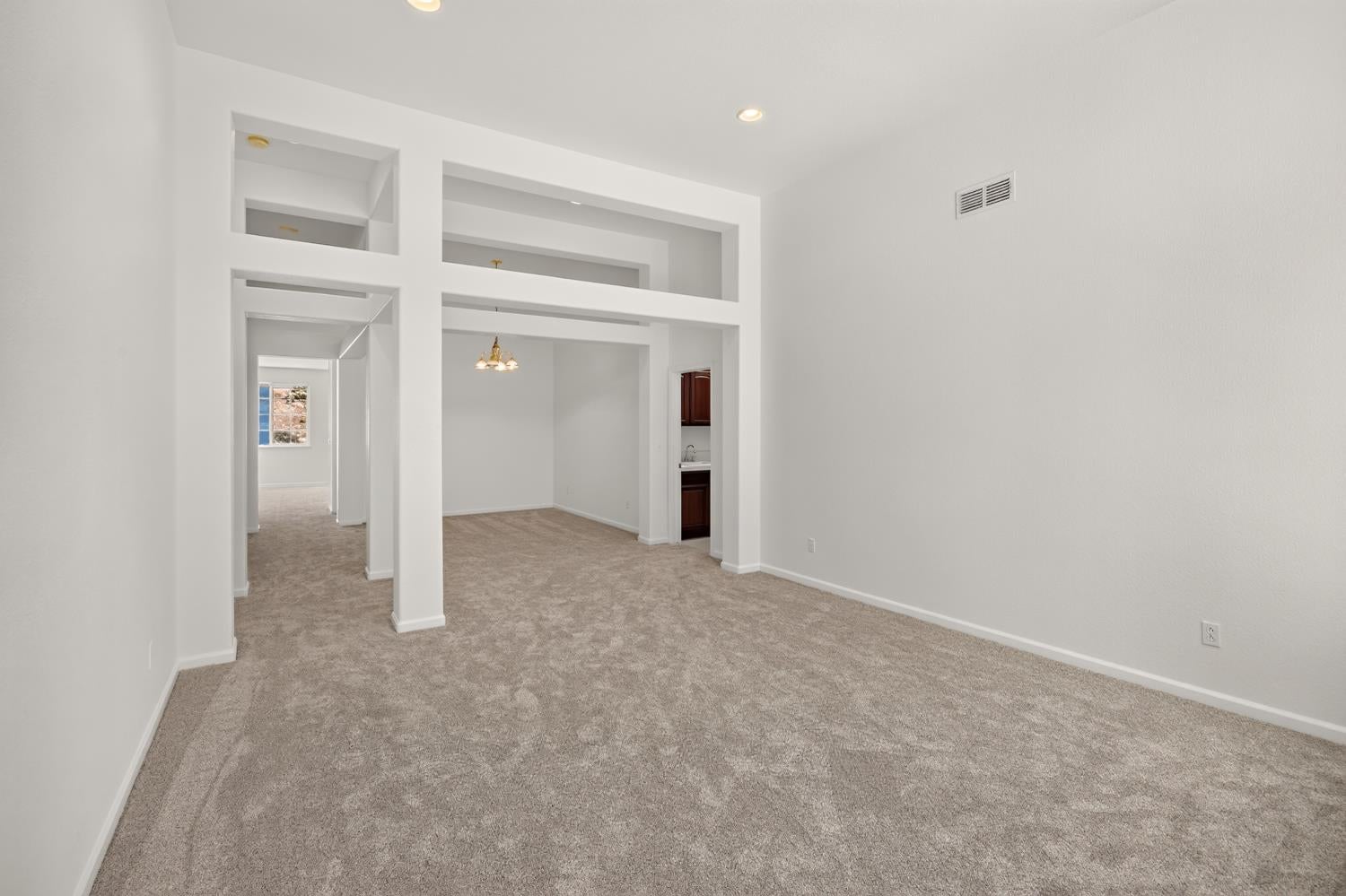 212 Coastal Lane