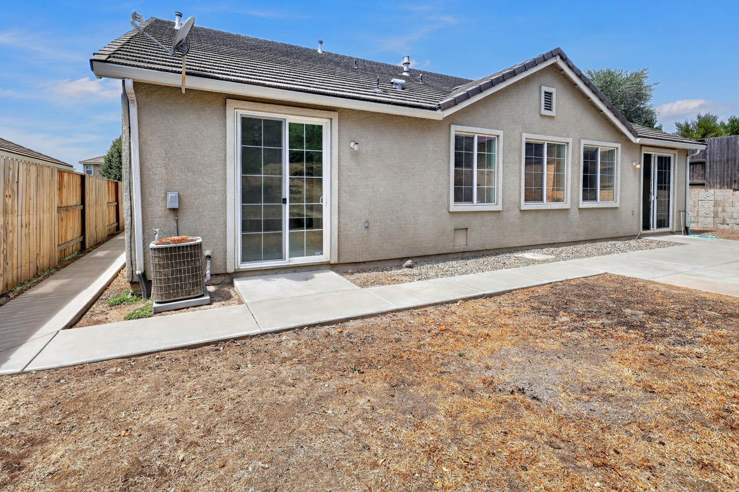 212 Coastal Lane