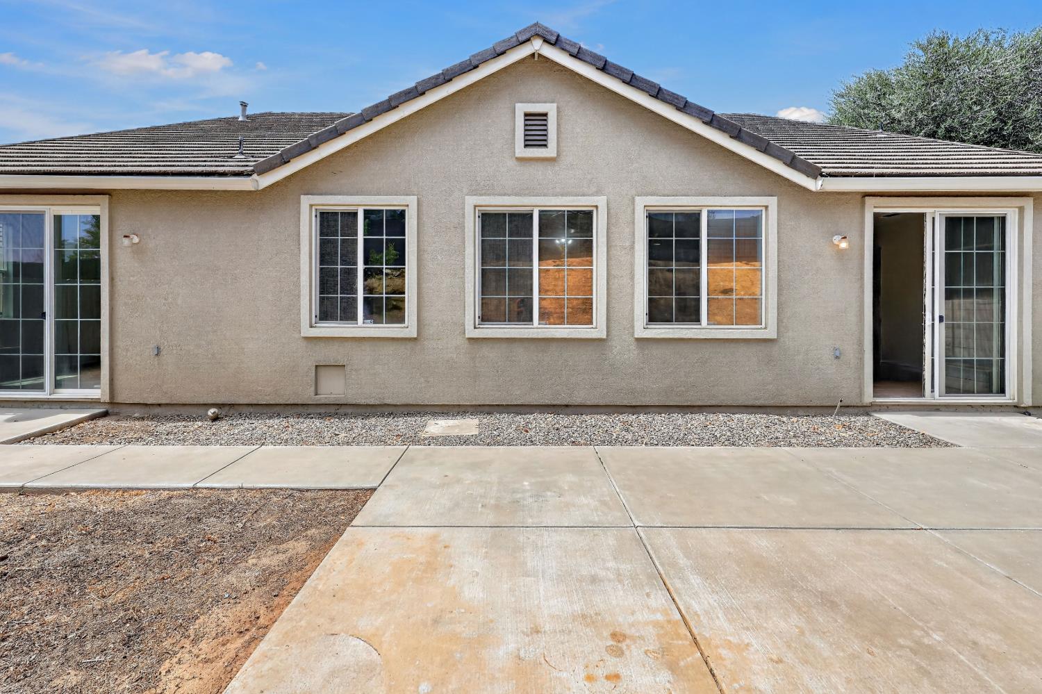 212 Coastal Lane