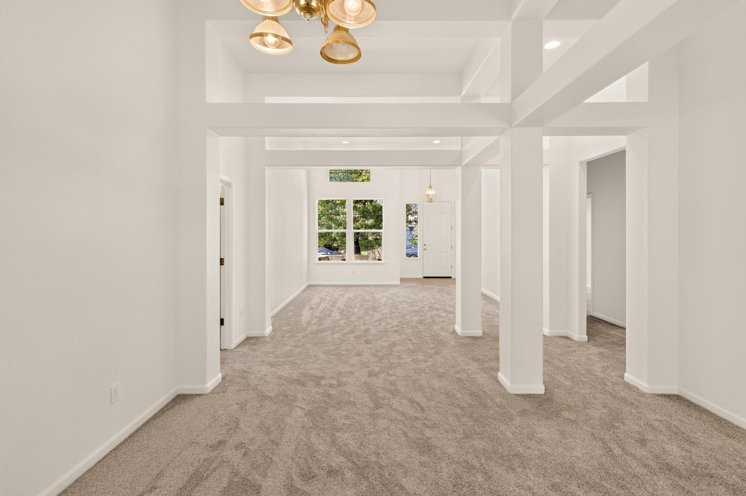212 Coastal Lane