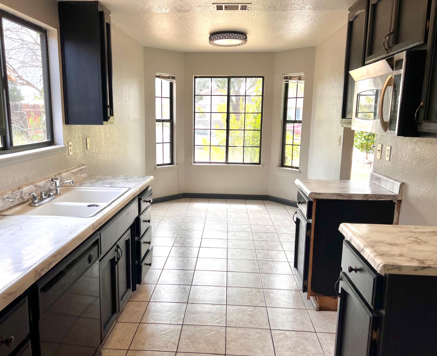 2025 Olive Branch Drive