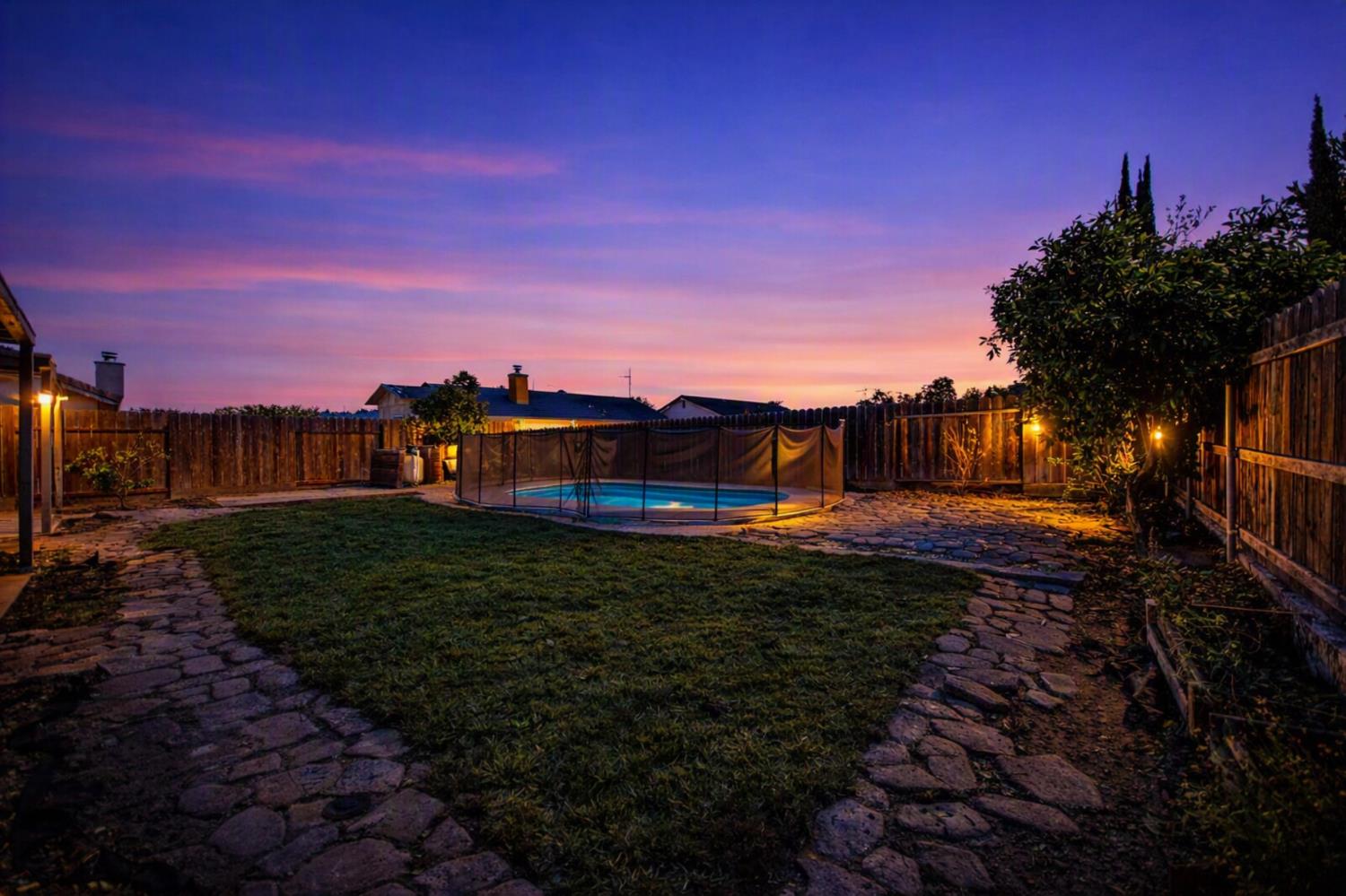 9572 Stonewall Court