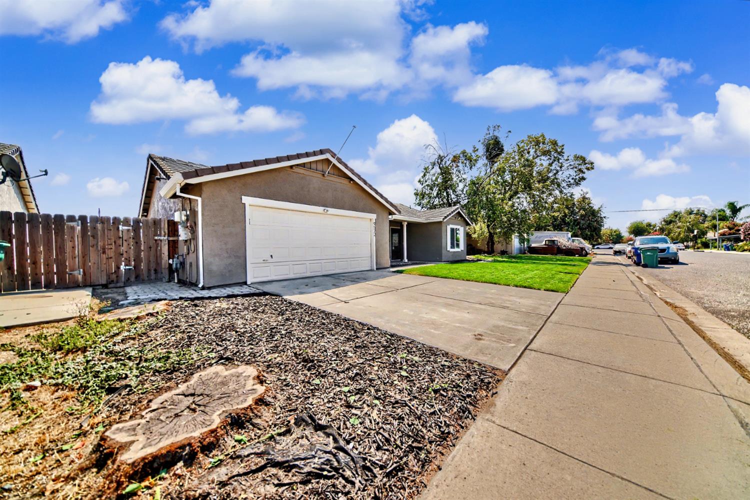 9572 Stonewall Court