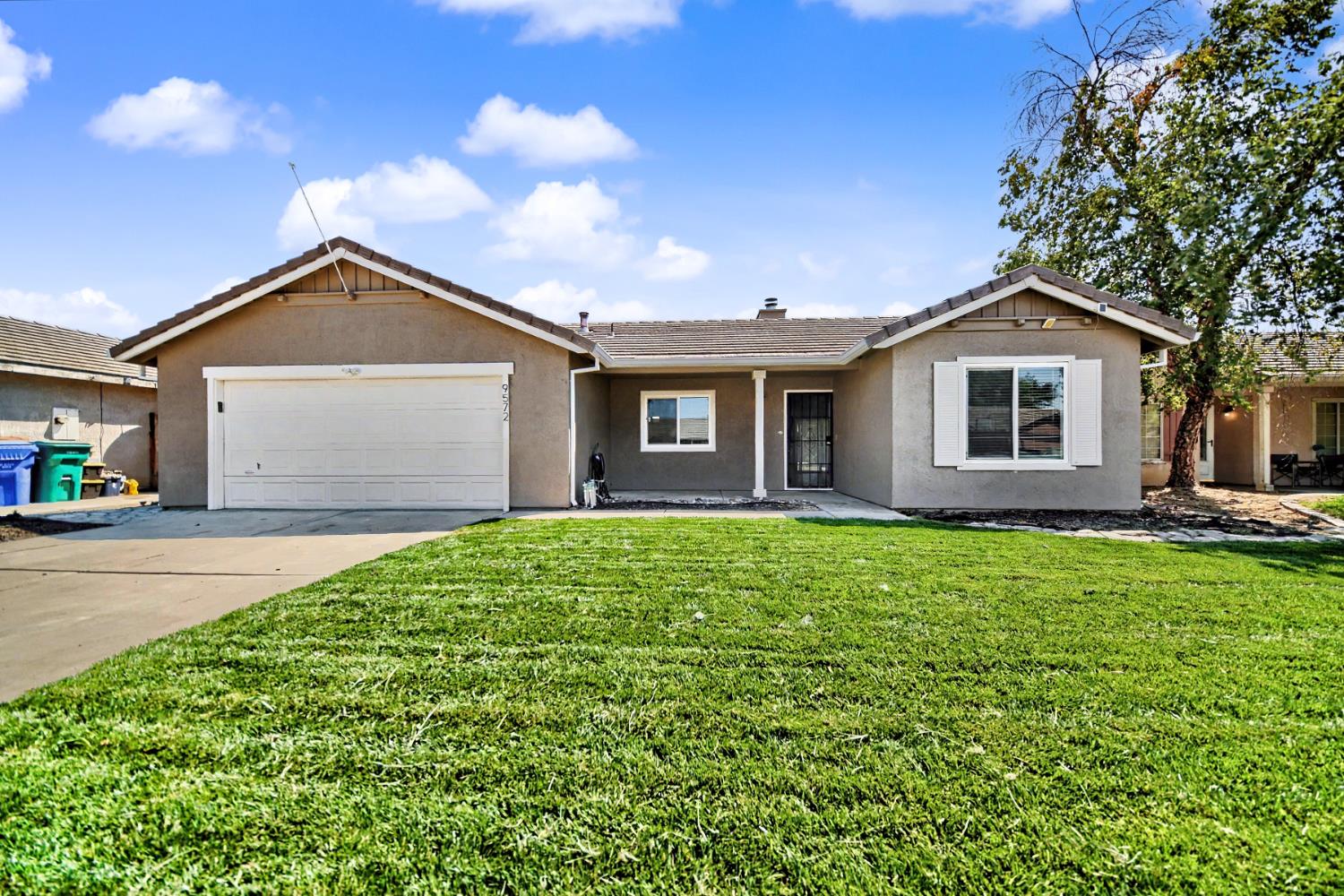 9572 Stonewall Court