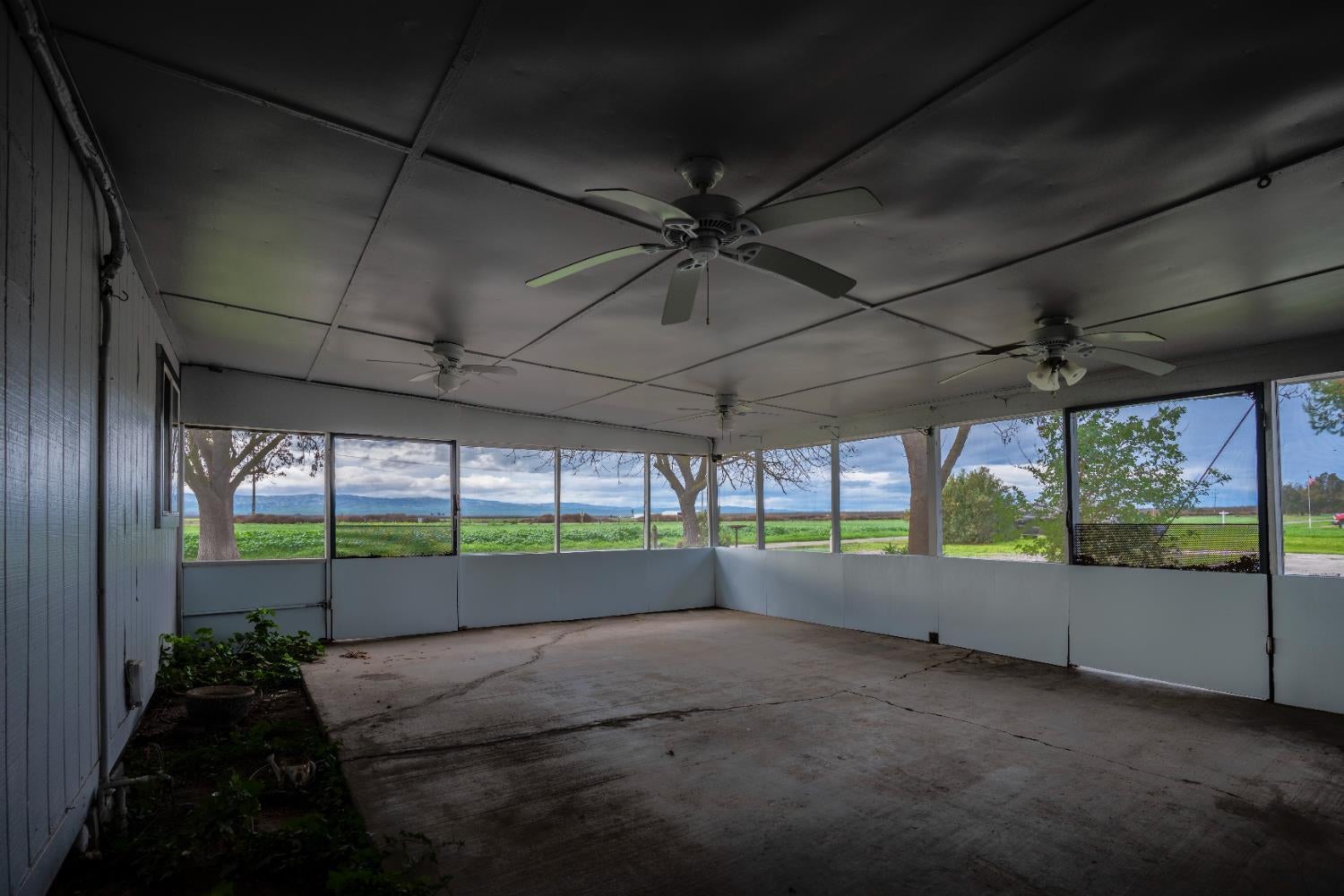 30000 Kasson RD 1B26 S Redwood Dr