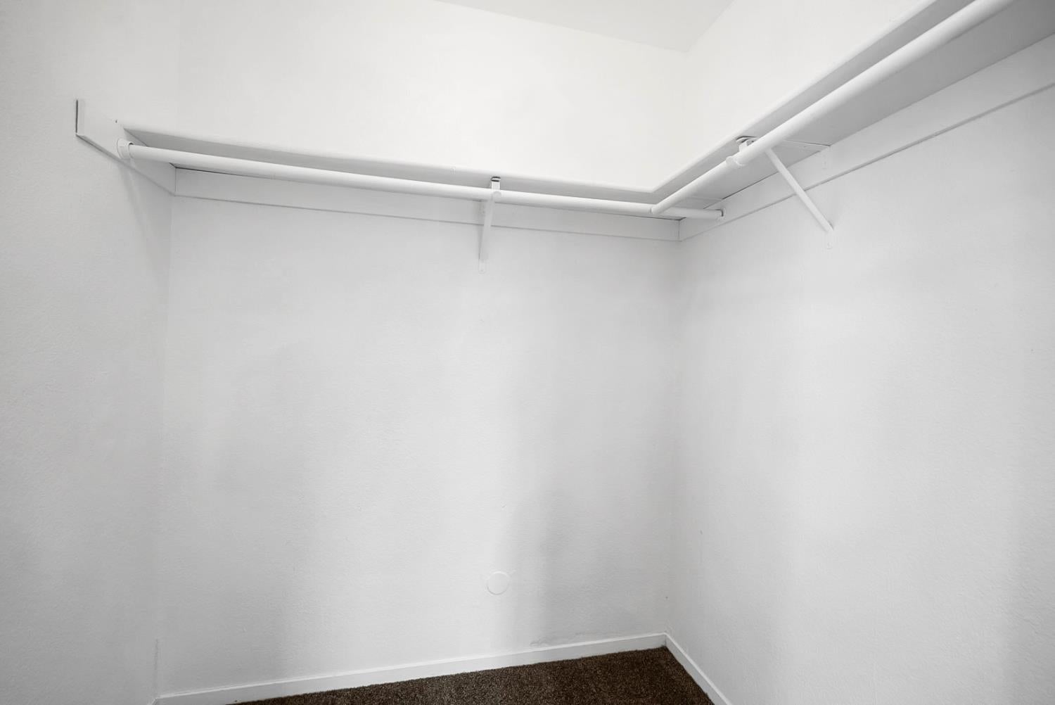 34 Skylark Court