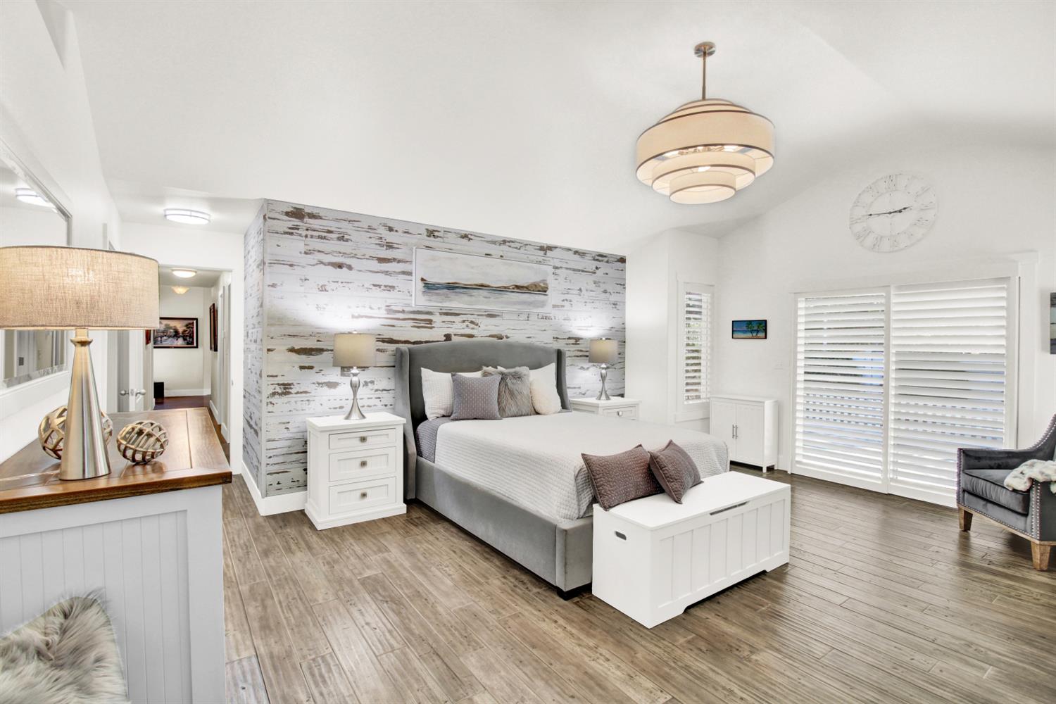 11000 Mallard Court