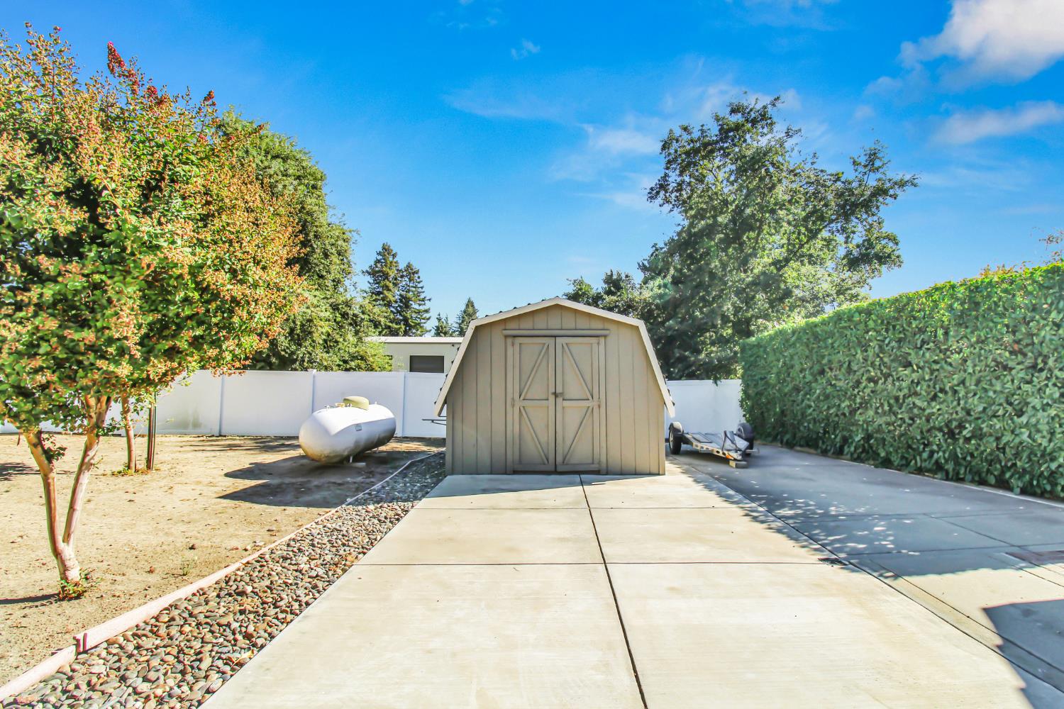 11000 Mallard Court
