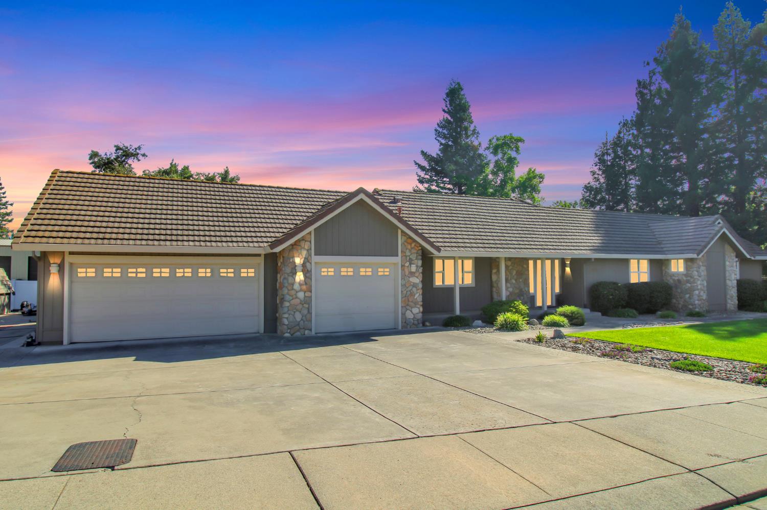 11000 Mallard Court