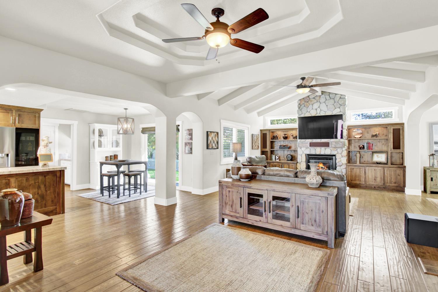 11000 Mallard Court