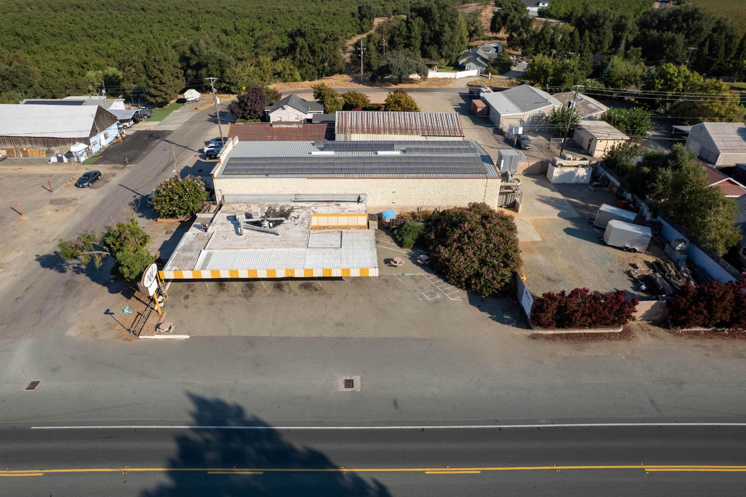 18737 E Hwy 88