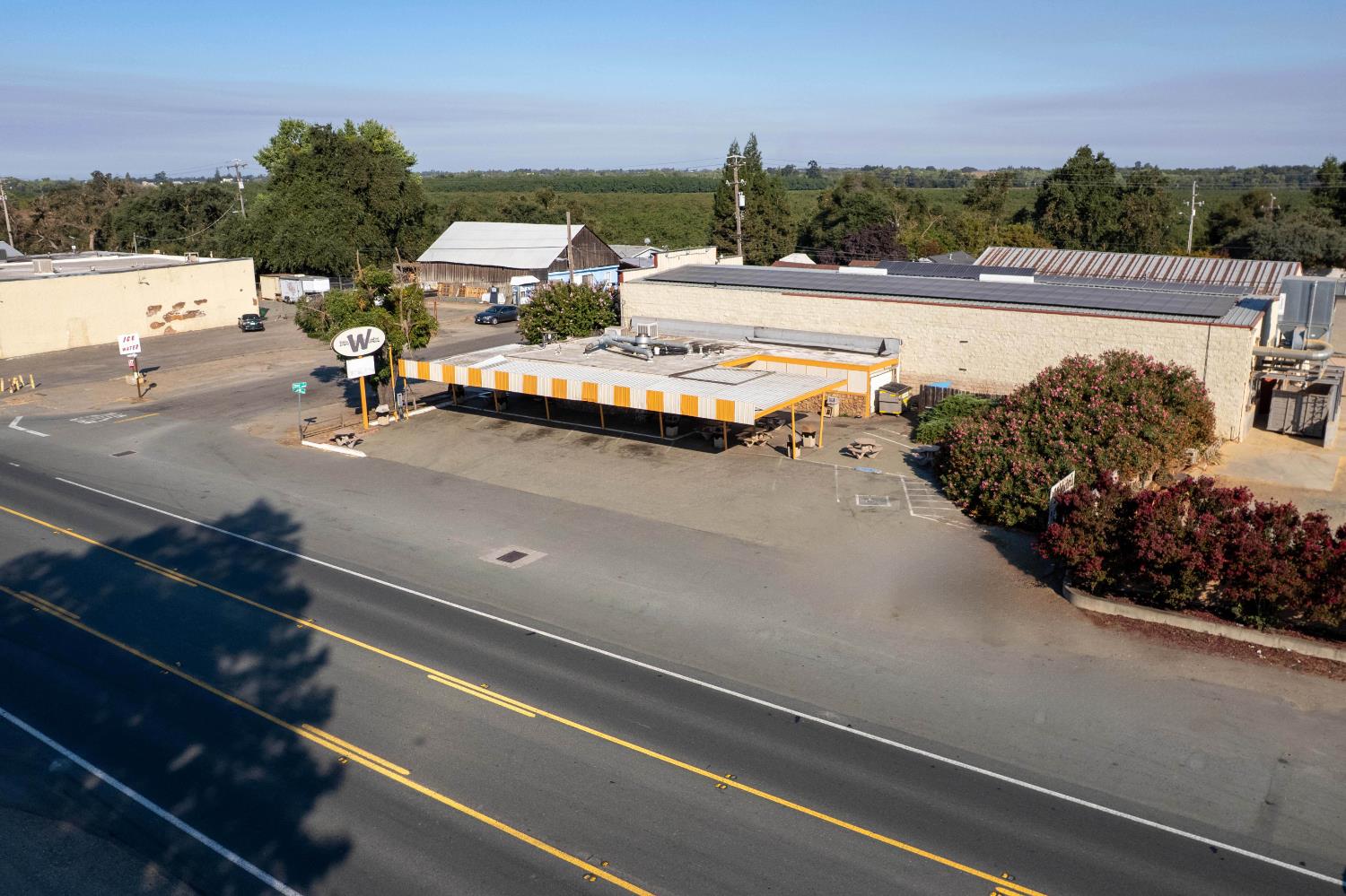 18737 E Hwy 88