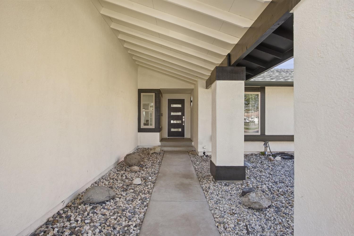 1909 Temescal Drive
