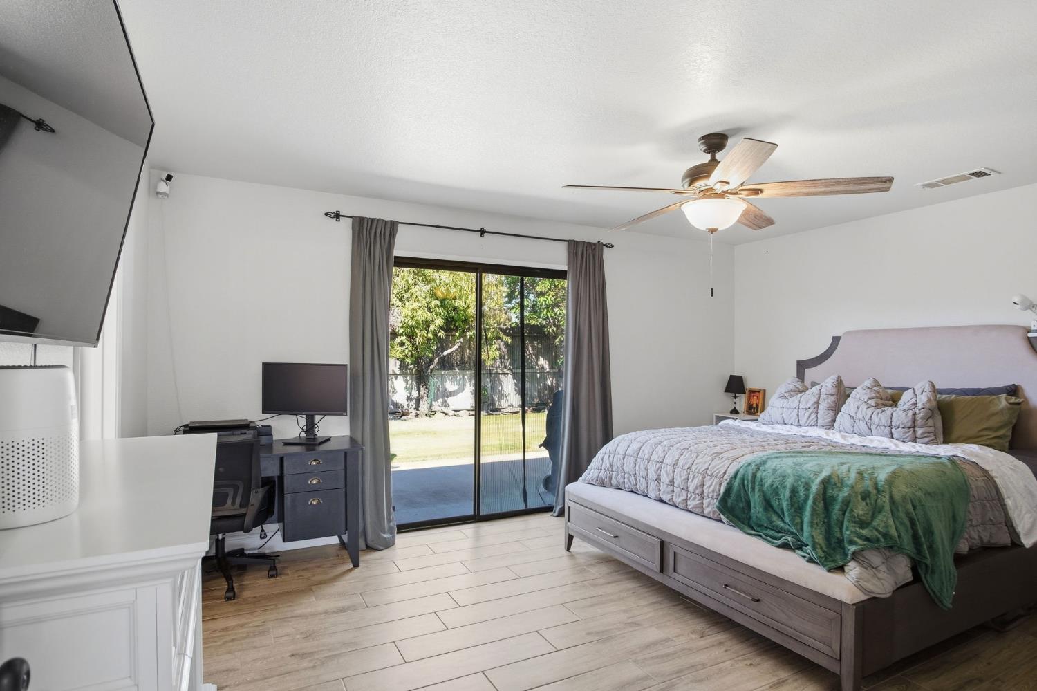 3565 Deseret Drive