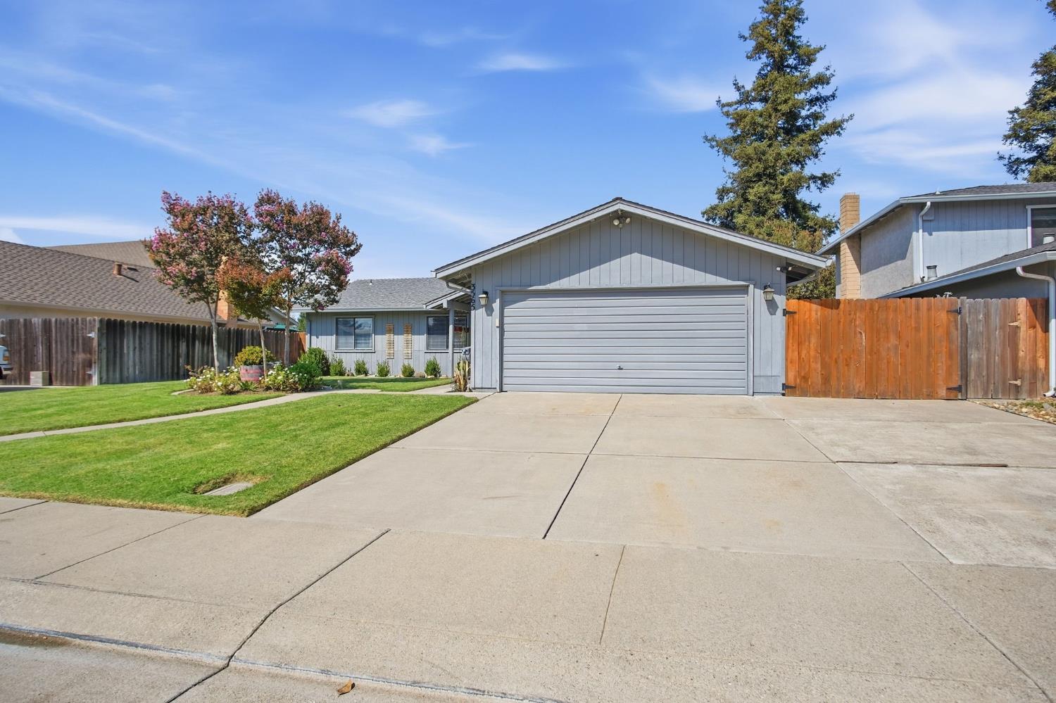 3565 Deseret Drive