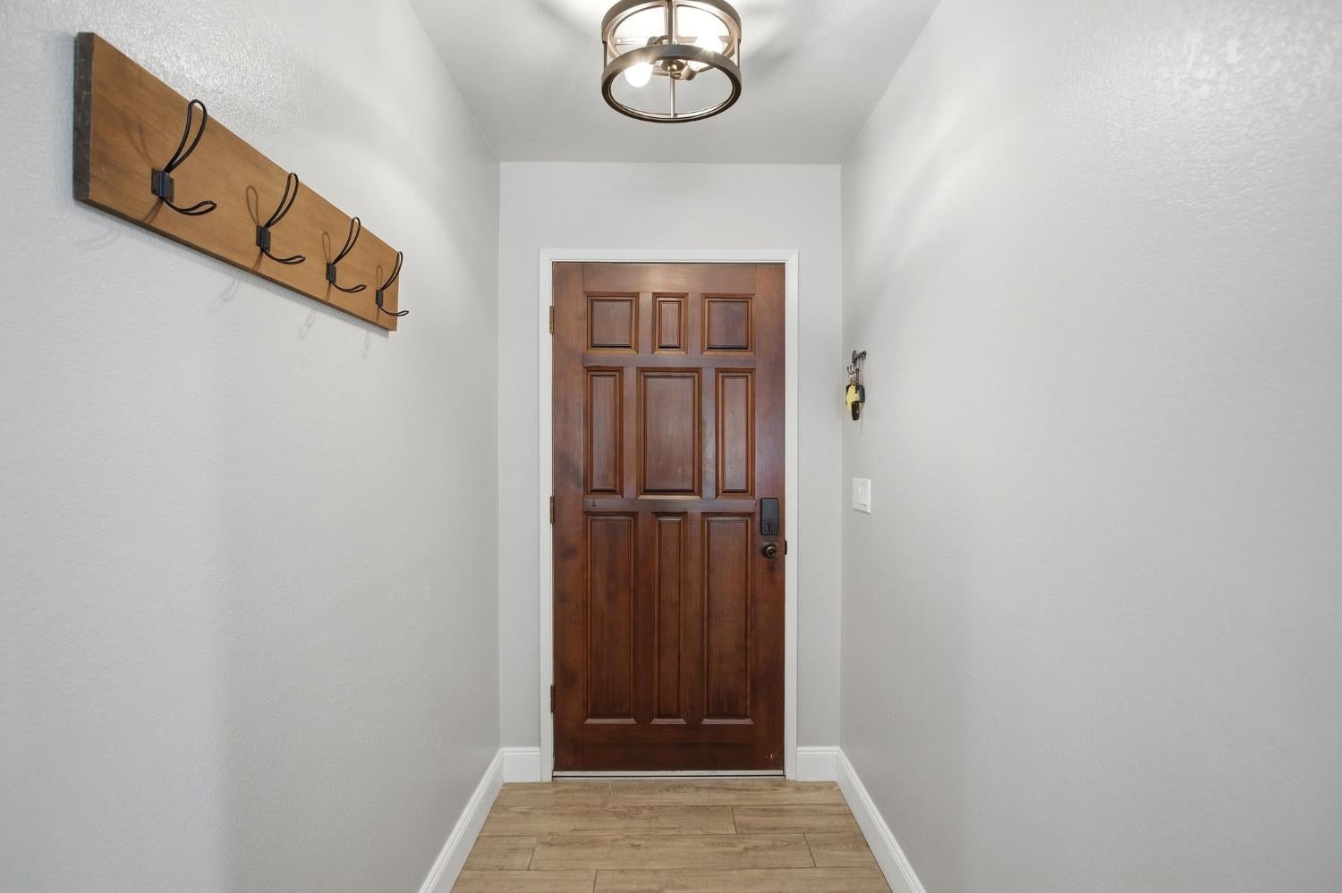 3565 Deseret Drive