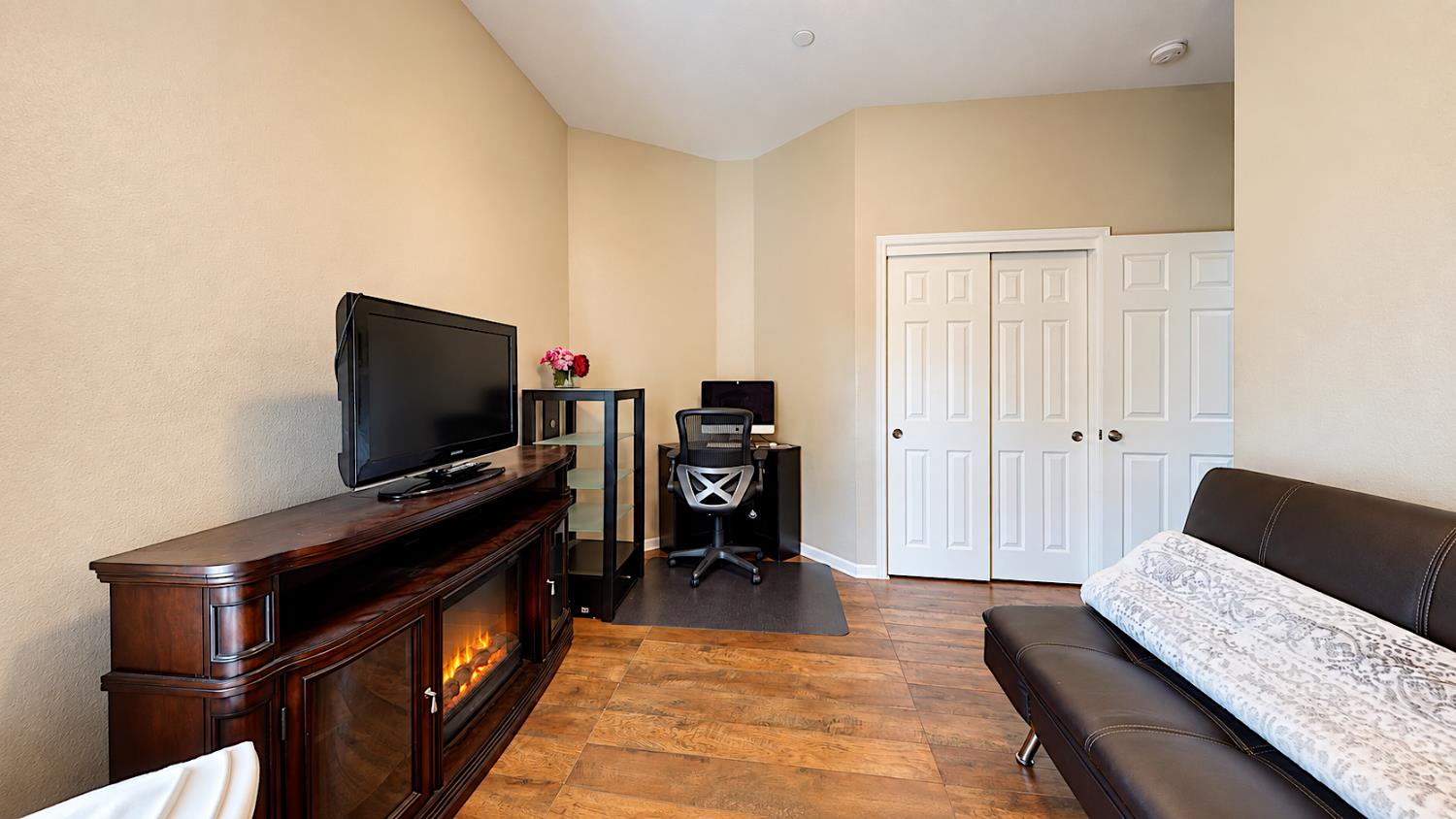4403 Cherry Blossom Lane
