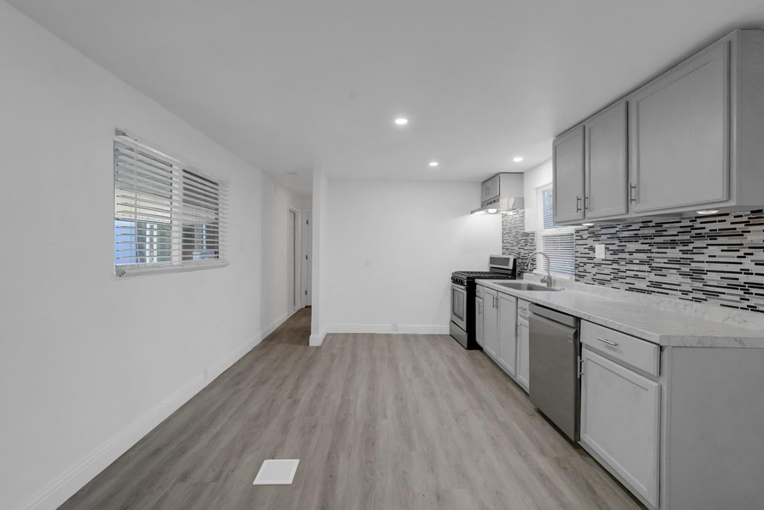 1236 Magic Sands Way