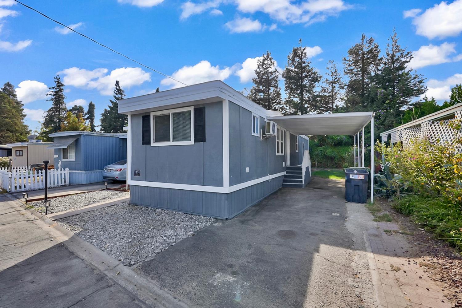 1236 Magic Sands Way