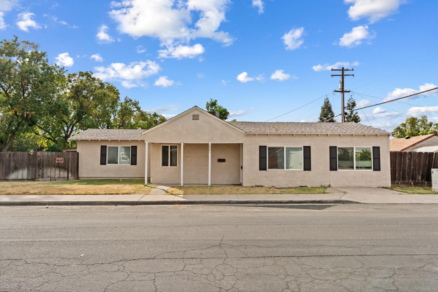1401 TEBBUTT Avenue
