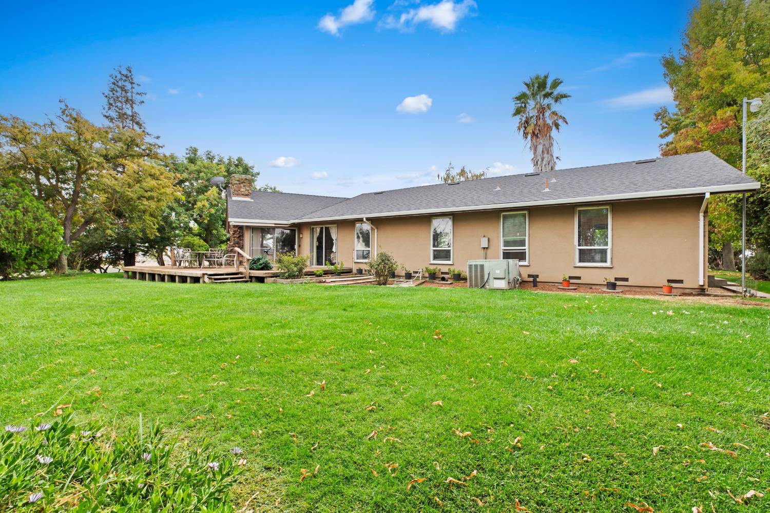 5610 E Highway 4