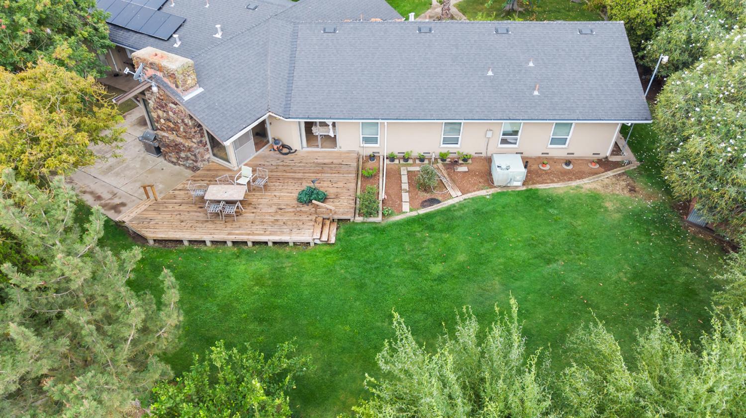 5610 E Highway 4