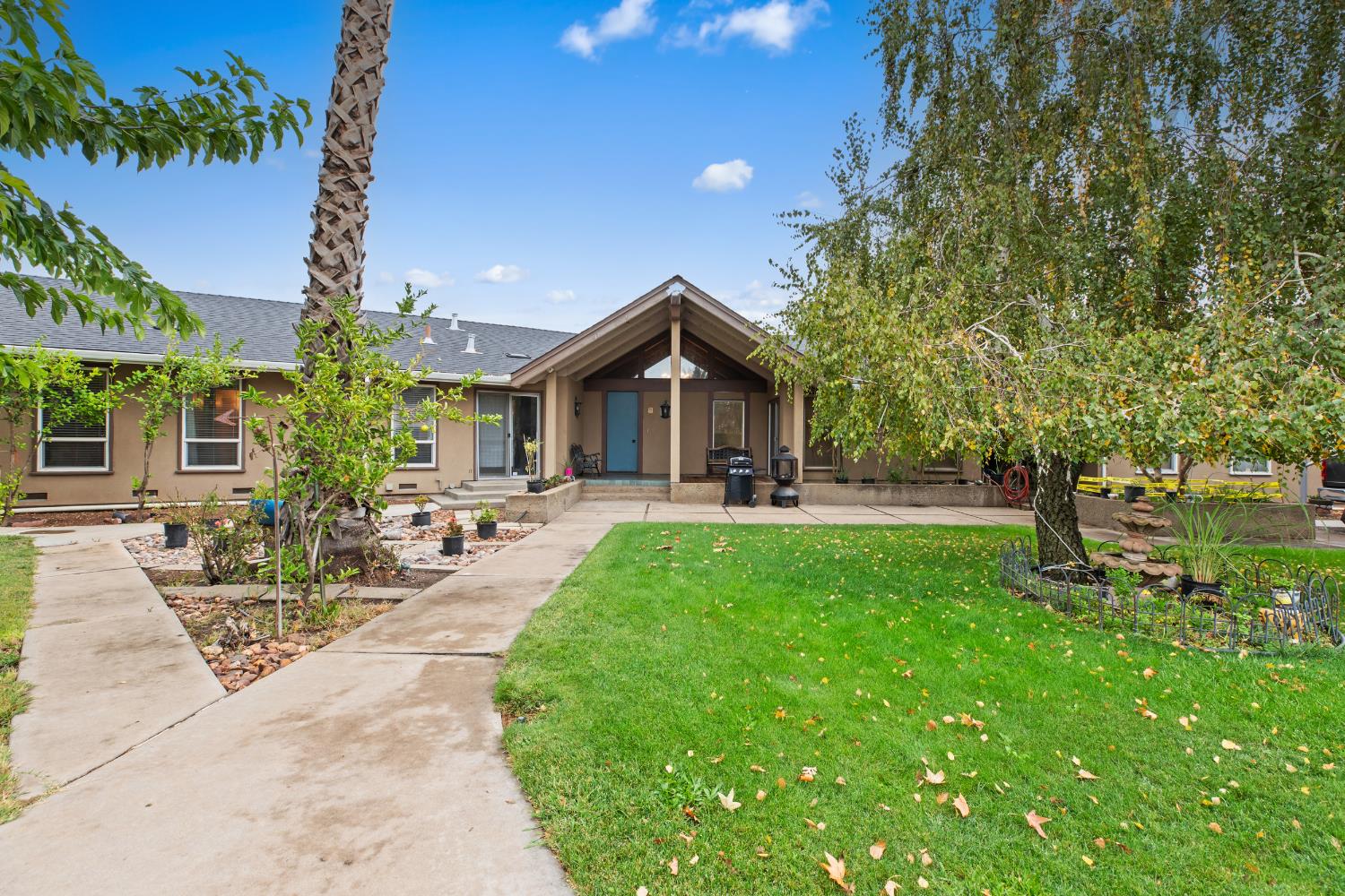 5610 E Highway 4