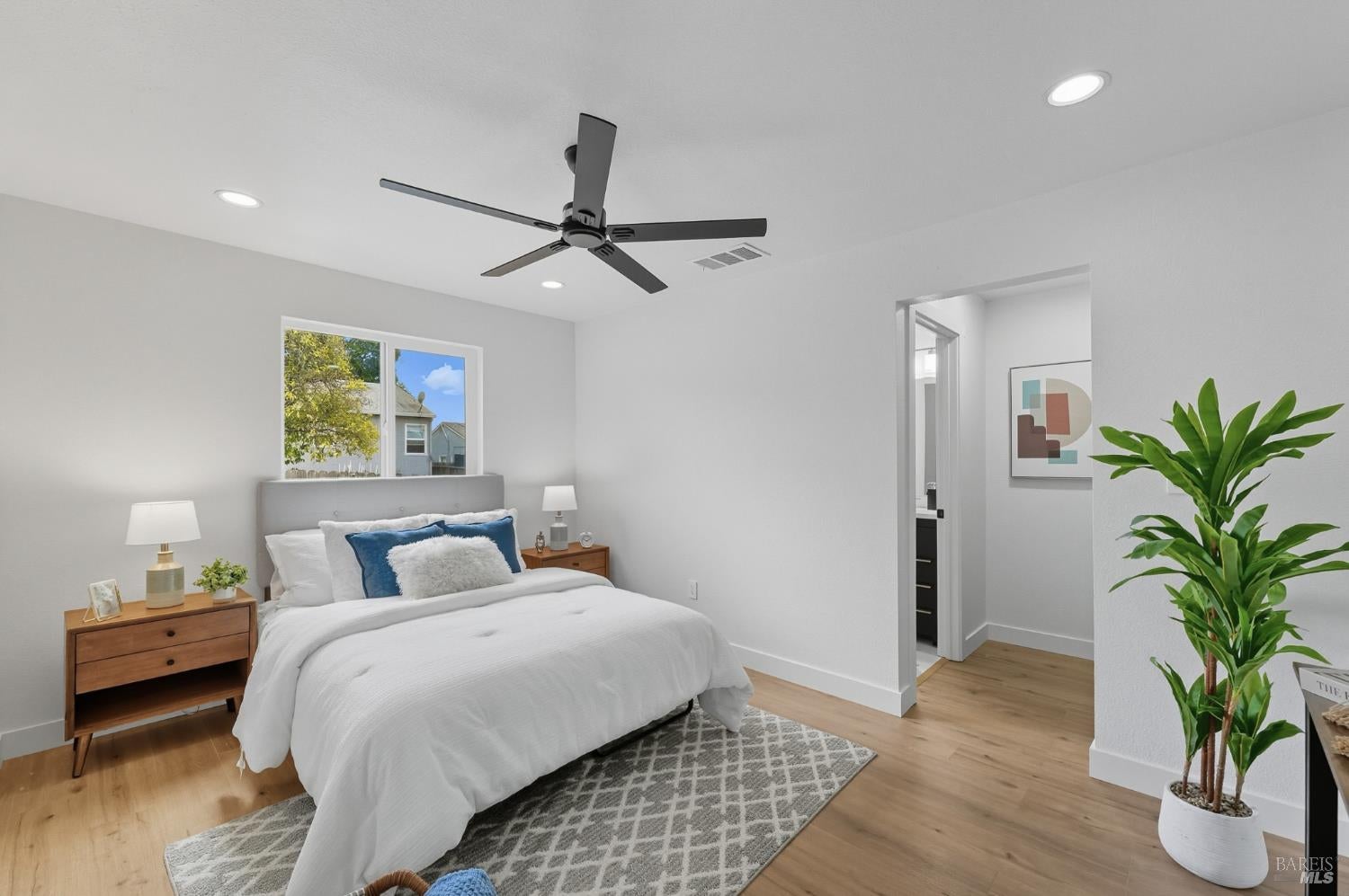 213 Alvarado Street
