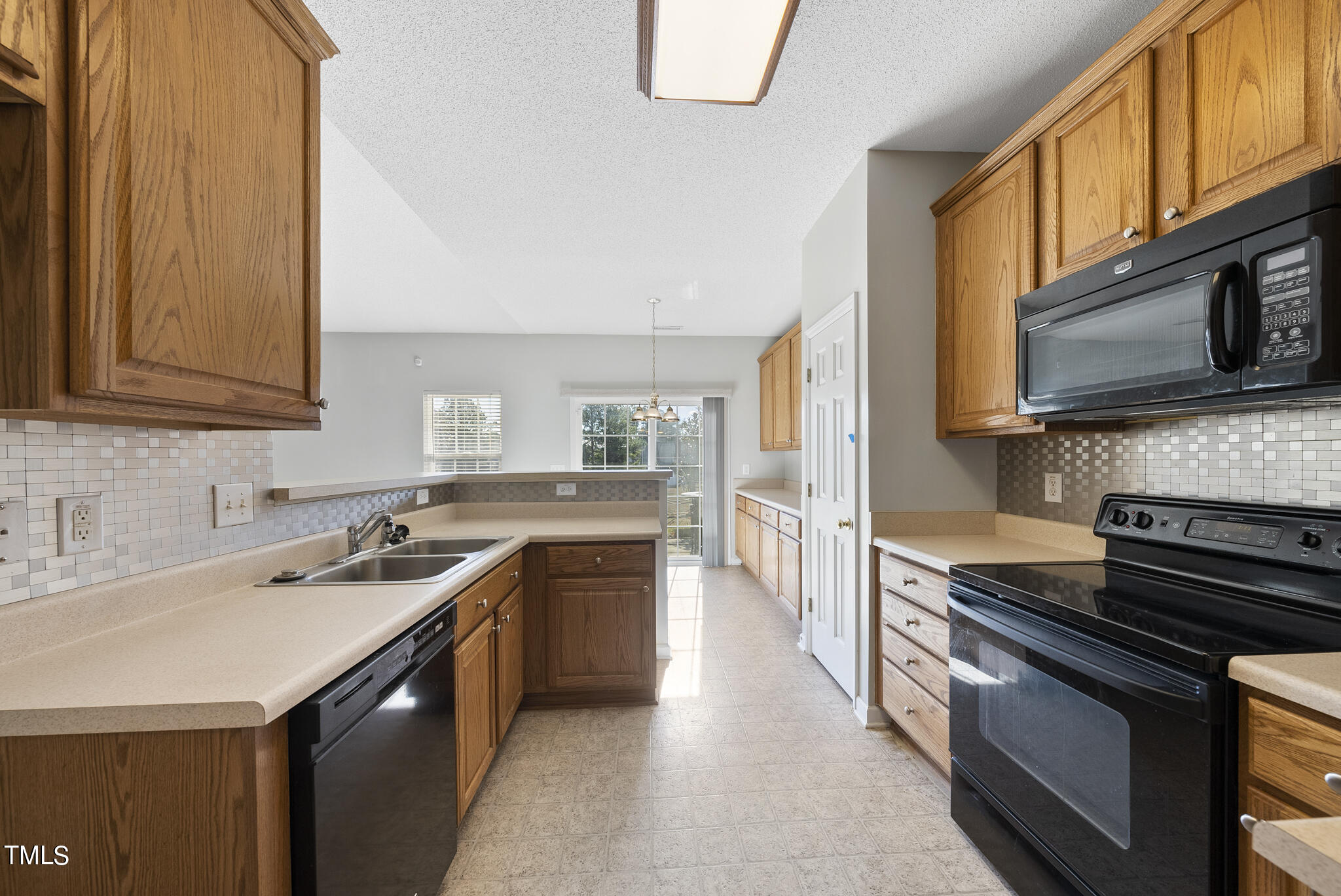 3101 Locust Grove Drive, Apex NC, 27539