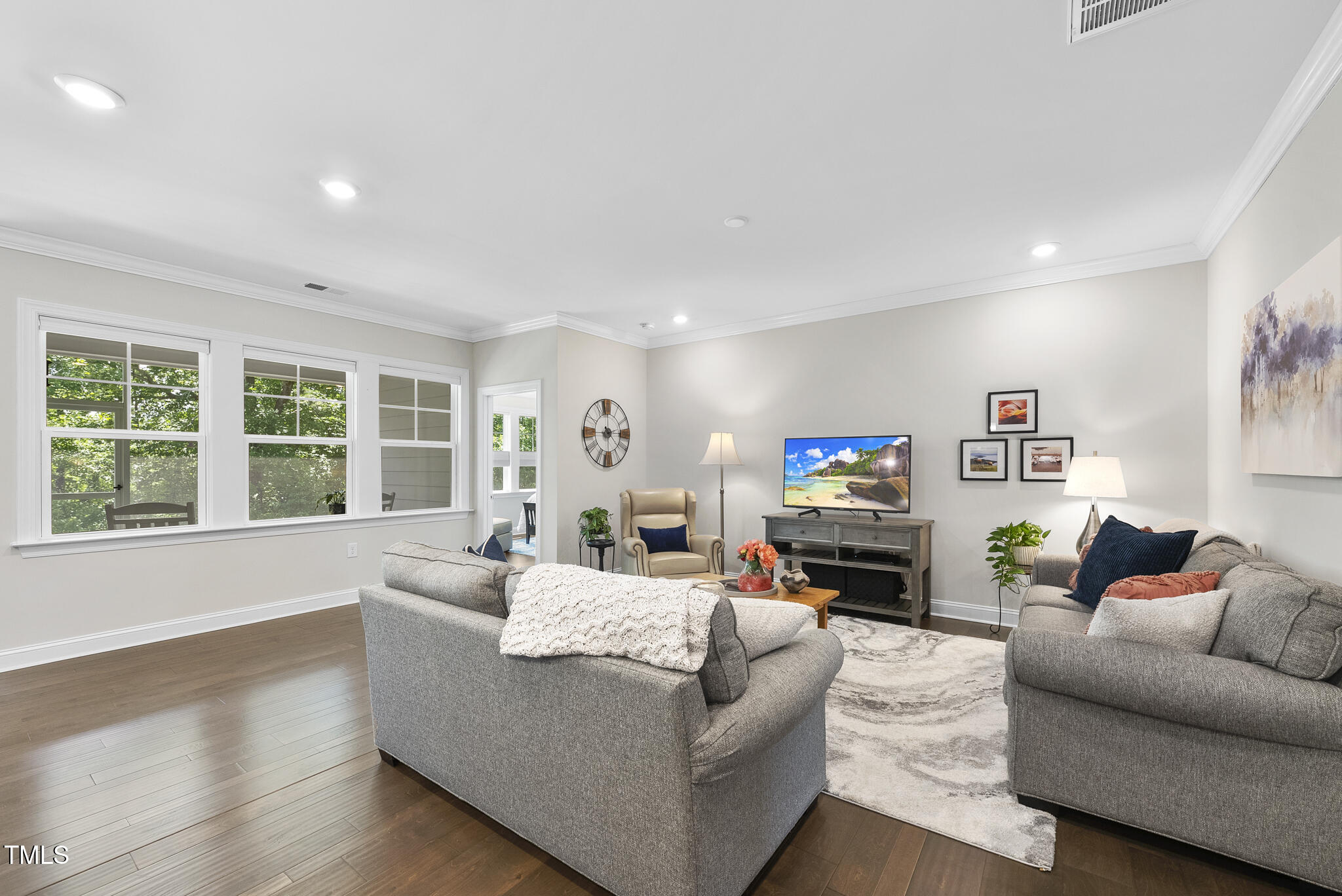 1125 Surveyor Drive