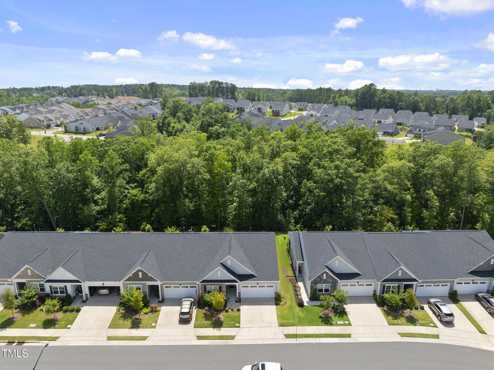 1125 Surveyor Drive