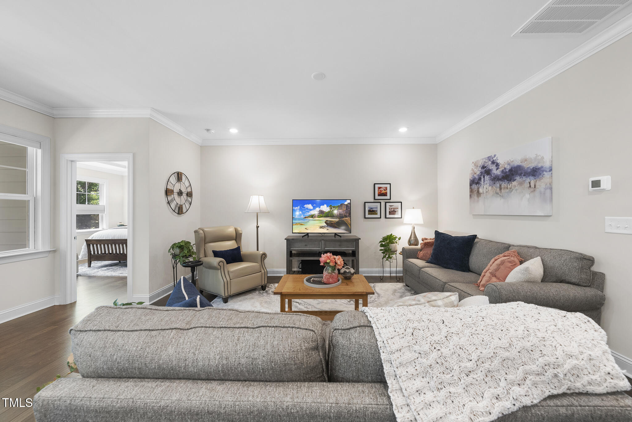 1125 Surveyor Drive