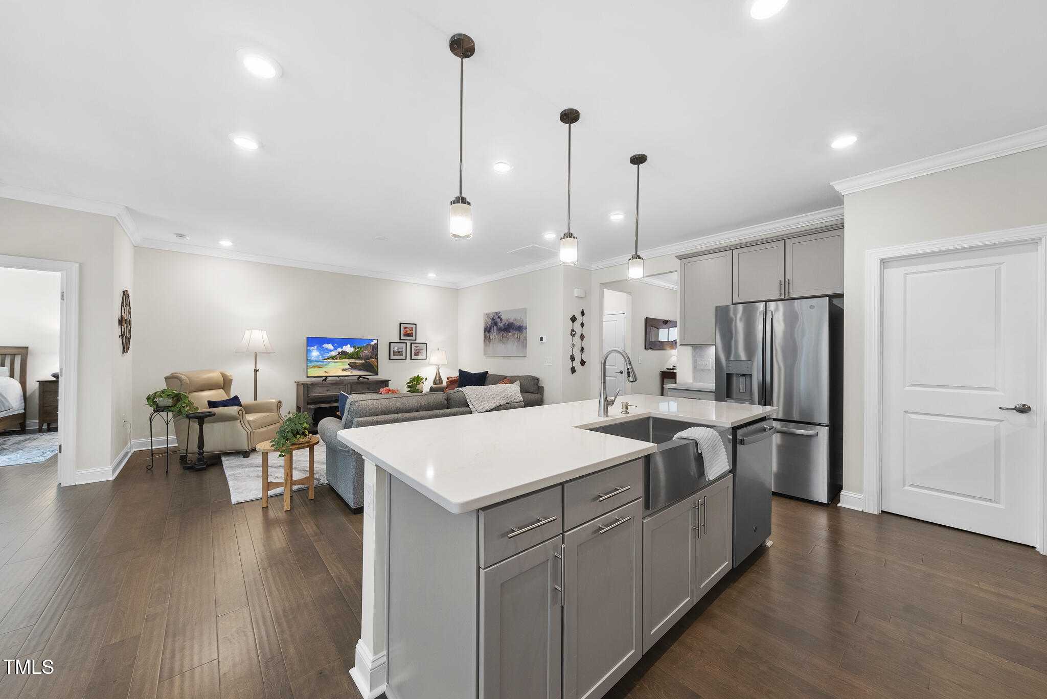 1125 Surveyor Drive
