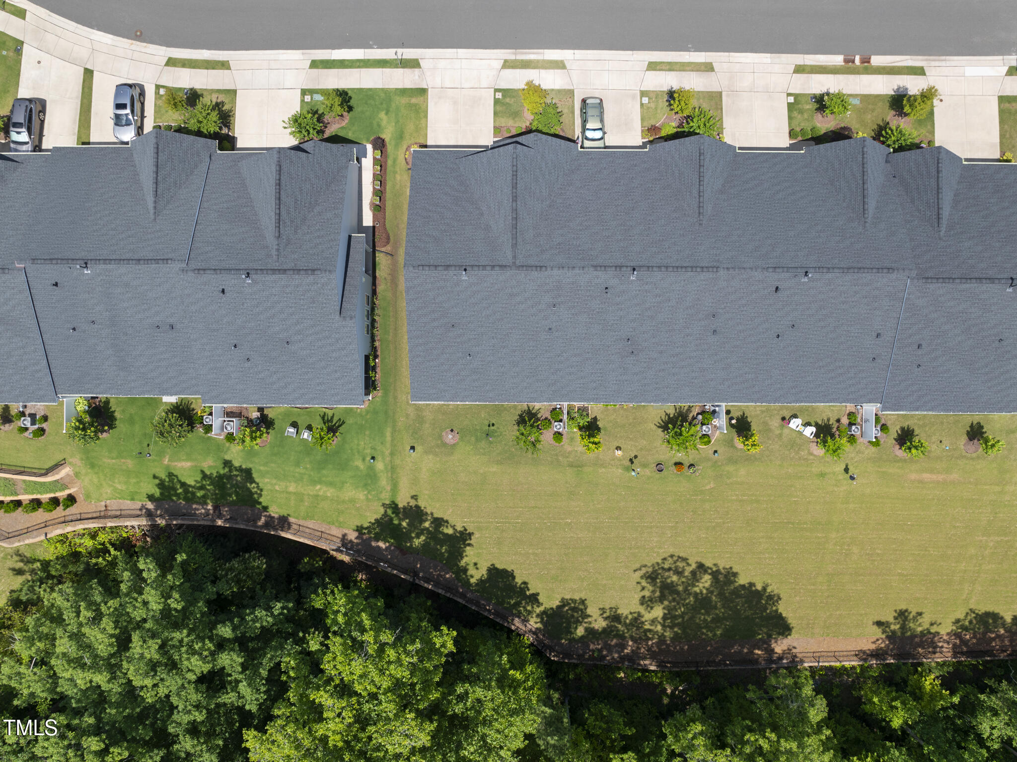 1125 Surveyor Drive
