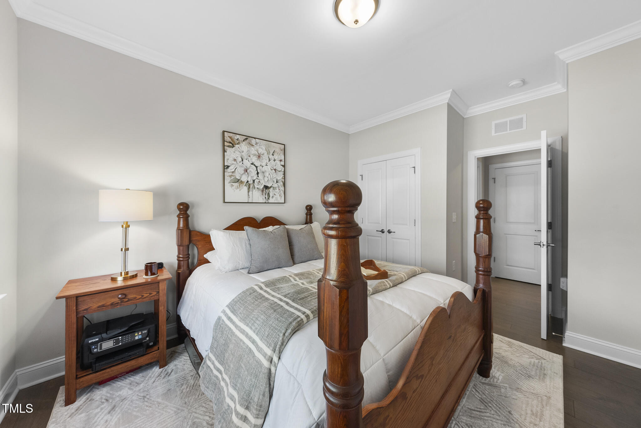 1125 Surveyor Drive