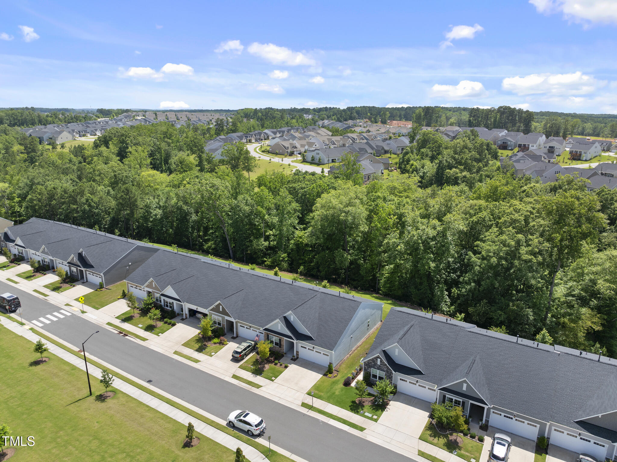 1125 Surveyor Drive