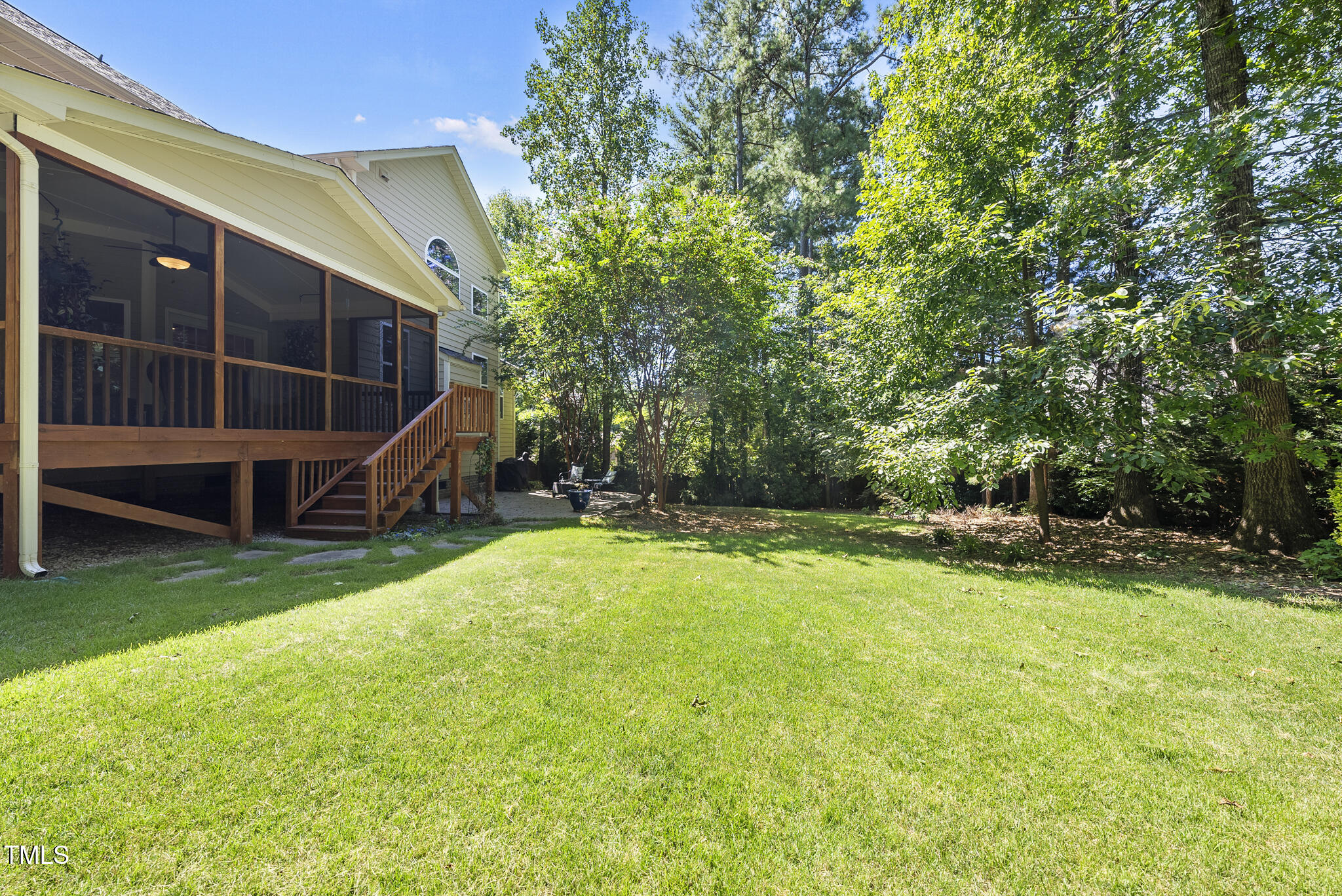 8516 Newberry Grove Drive