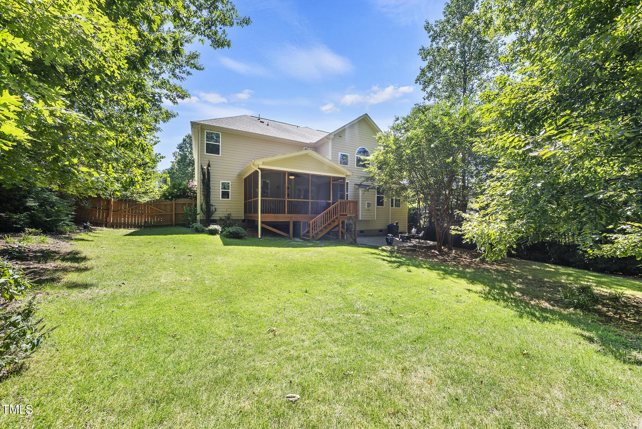 8516 Newberry Grove Drive