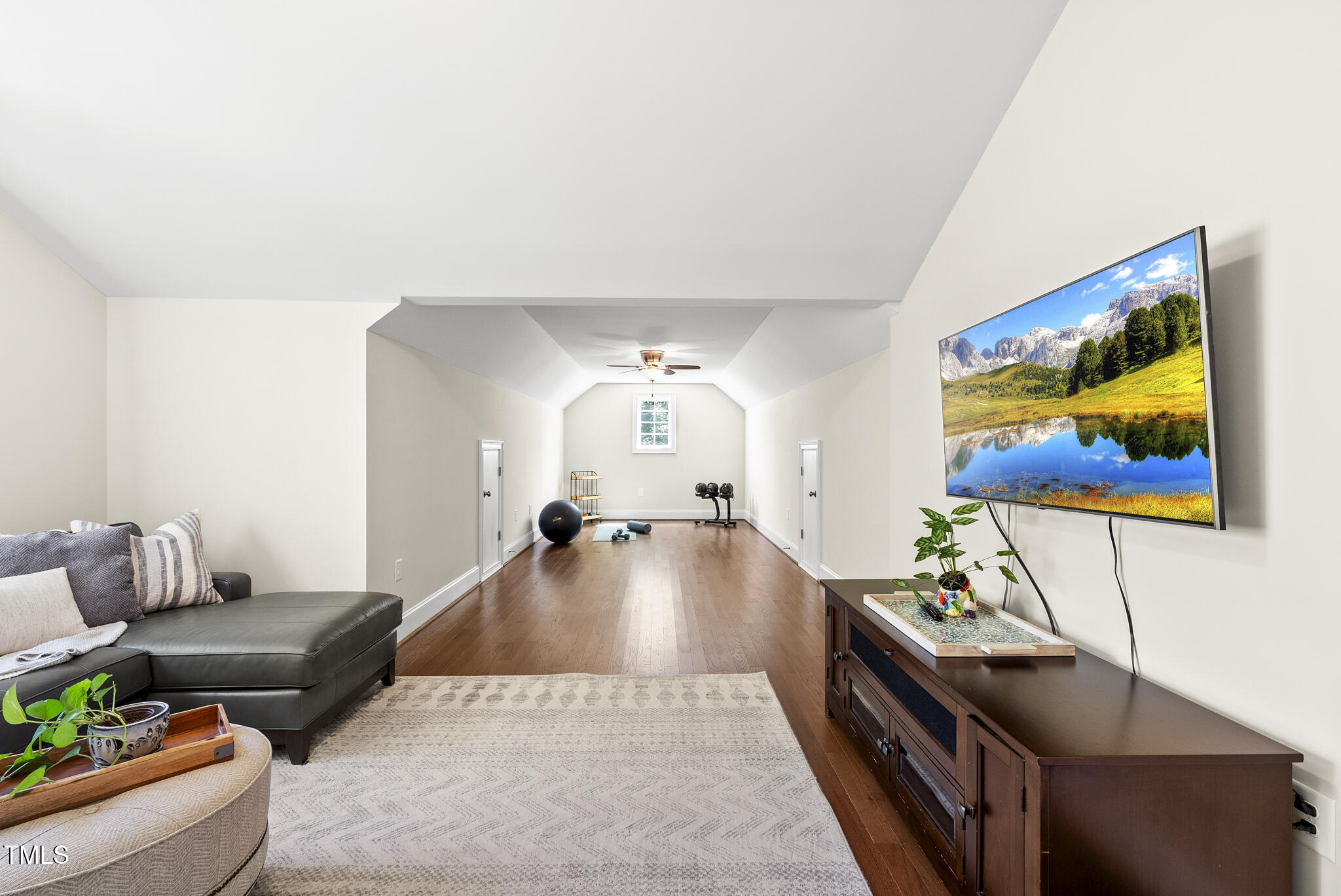 8516 Newberry Grove Drive