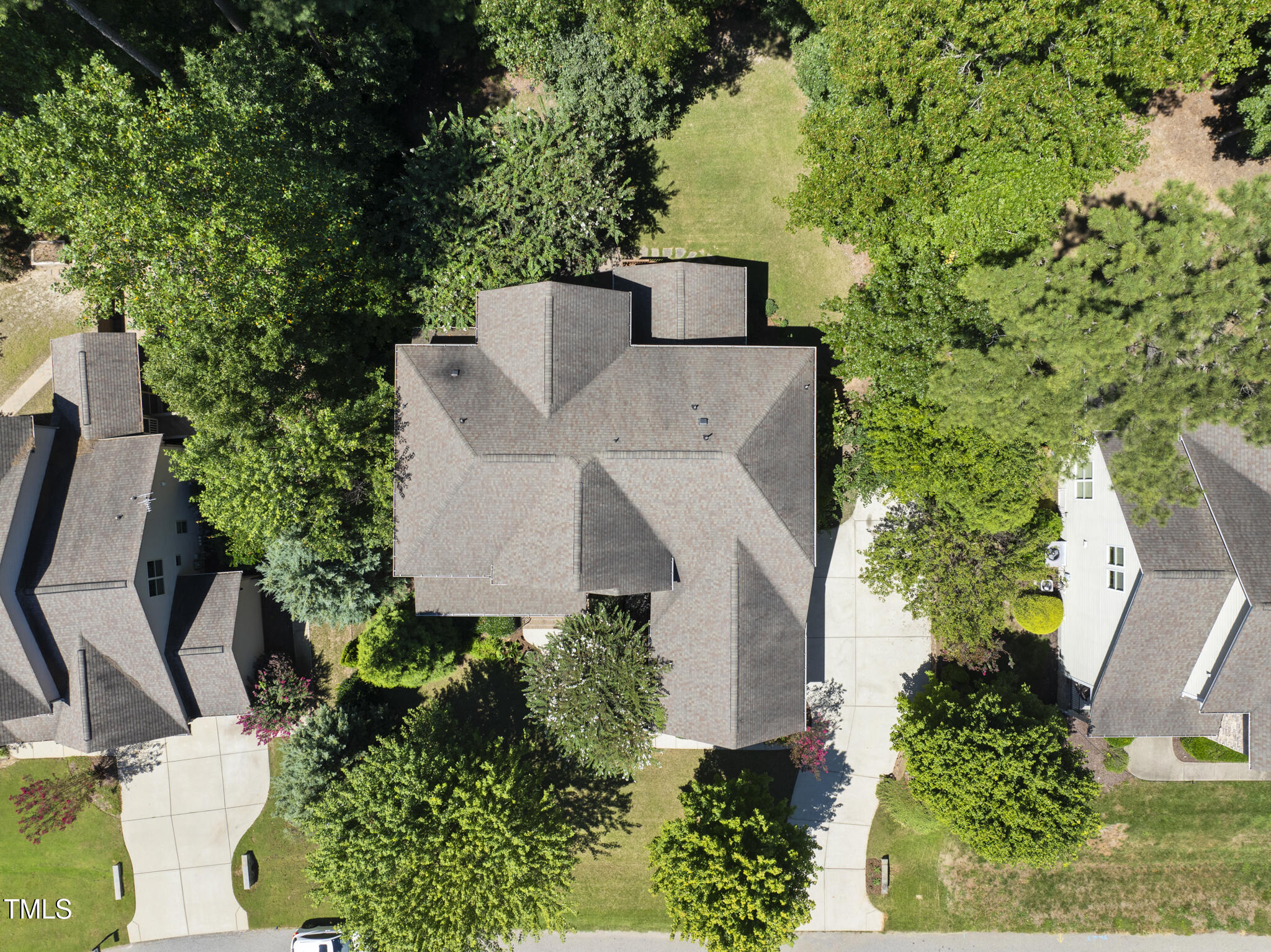8516 Newberry Grove Drive