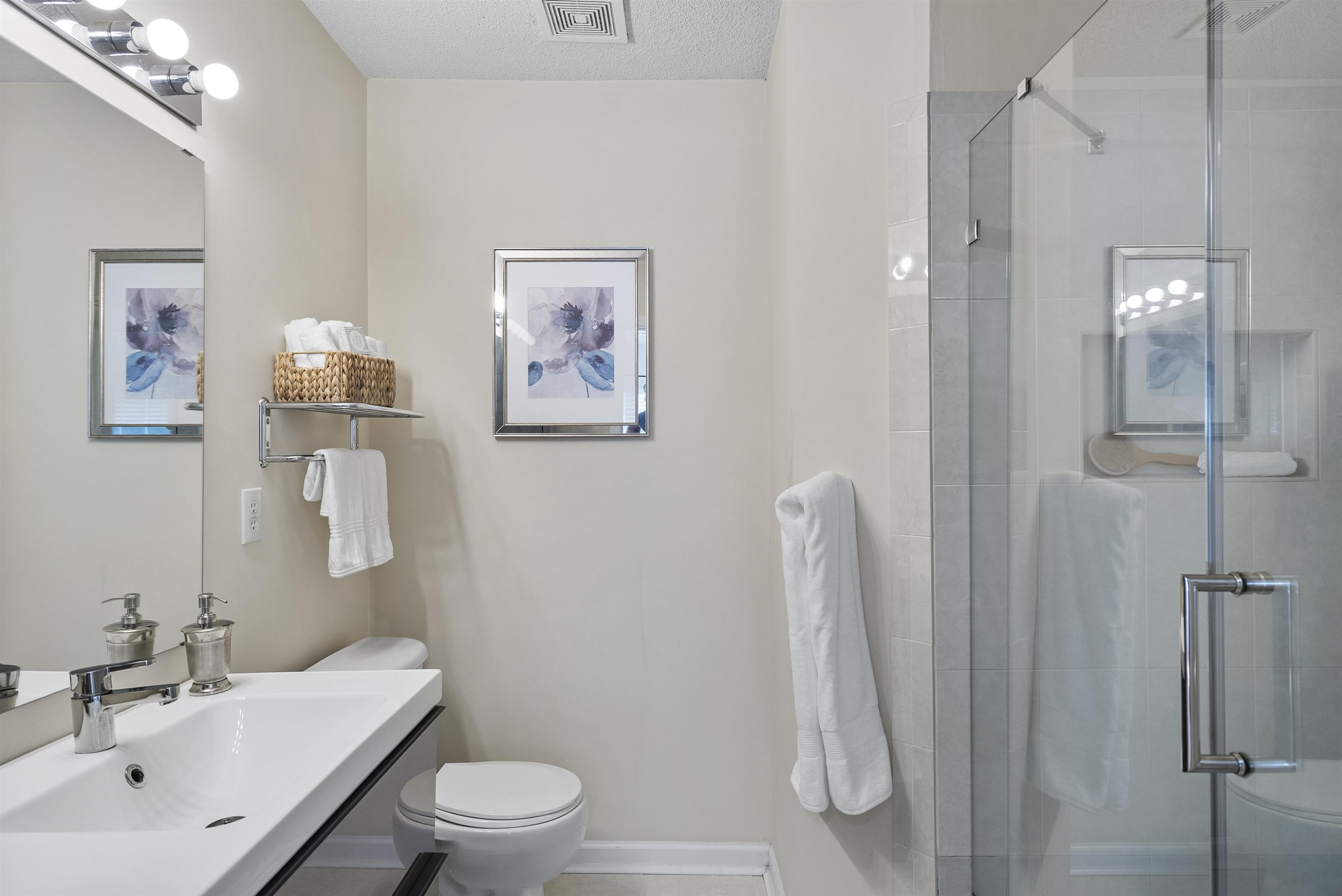 136 Orchard Park Drive, Cary NC, 27513