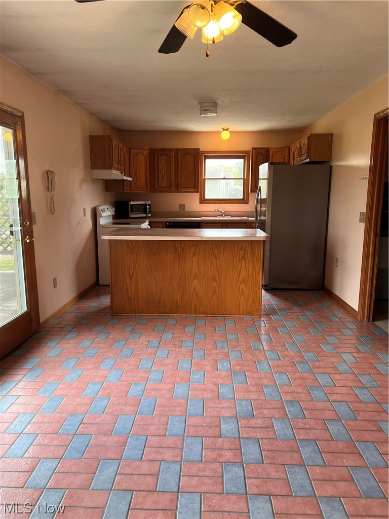 5435 Columbia Road
