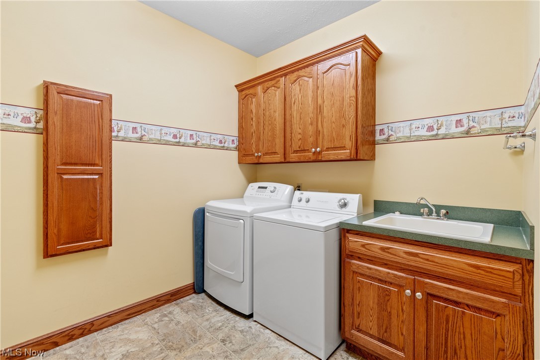 882 Laurel Circle