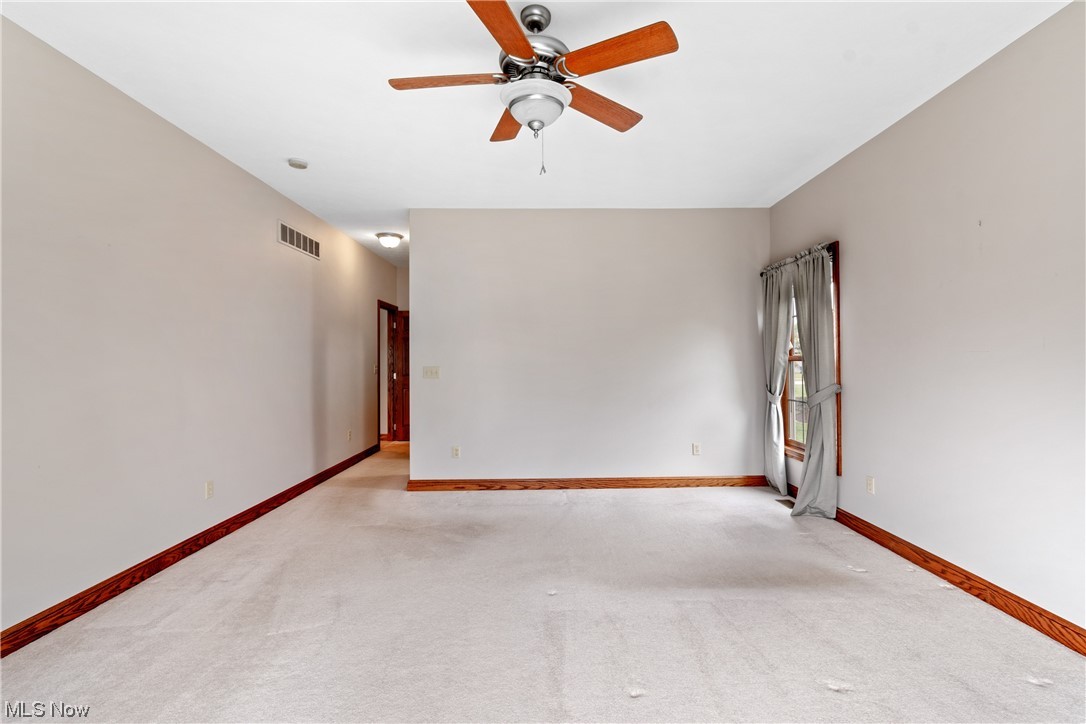 882 Laurel Circle