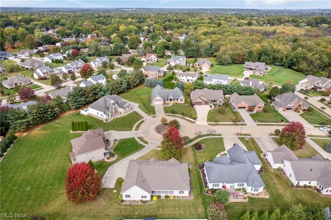 882 Laurel Circle