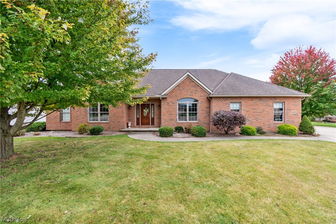 882 Laurel Circle