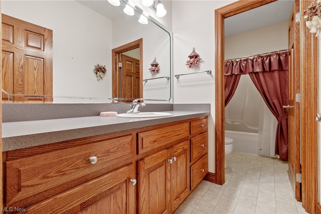 882 Laurel Circle