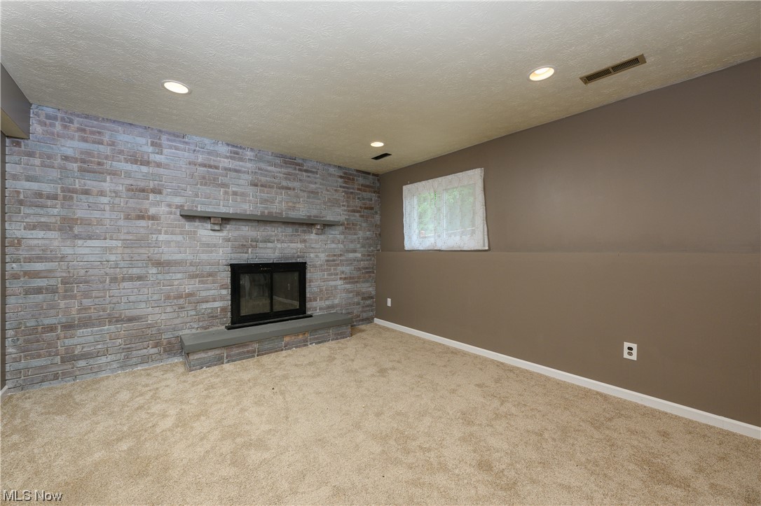 1284 Highwood Drive